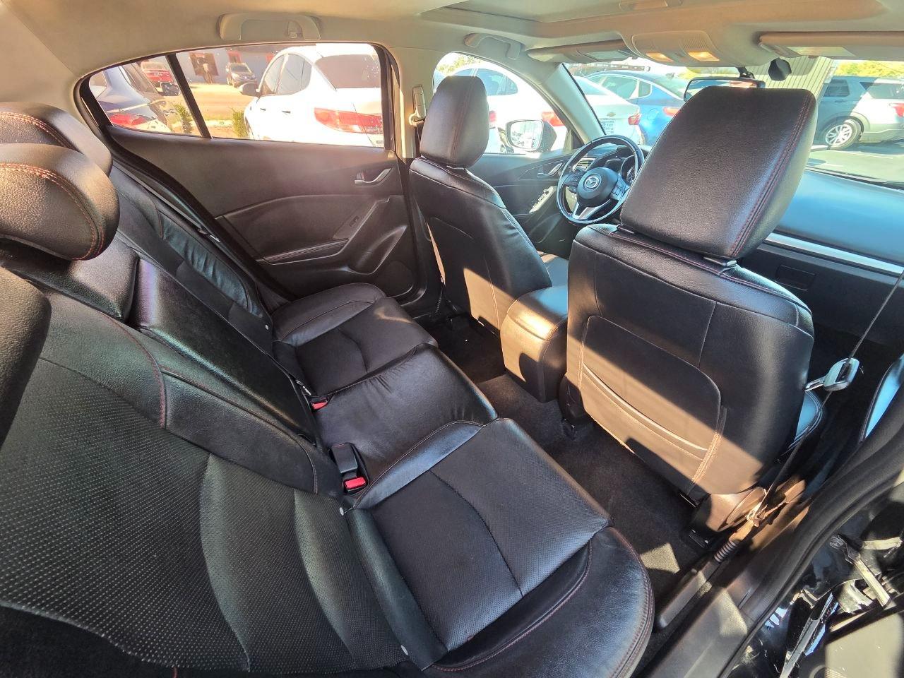 Mazda MAZDA3 s Grand Touring 2016