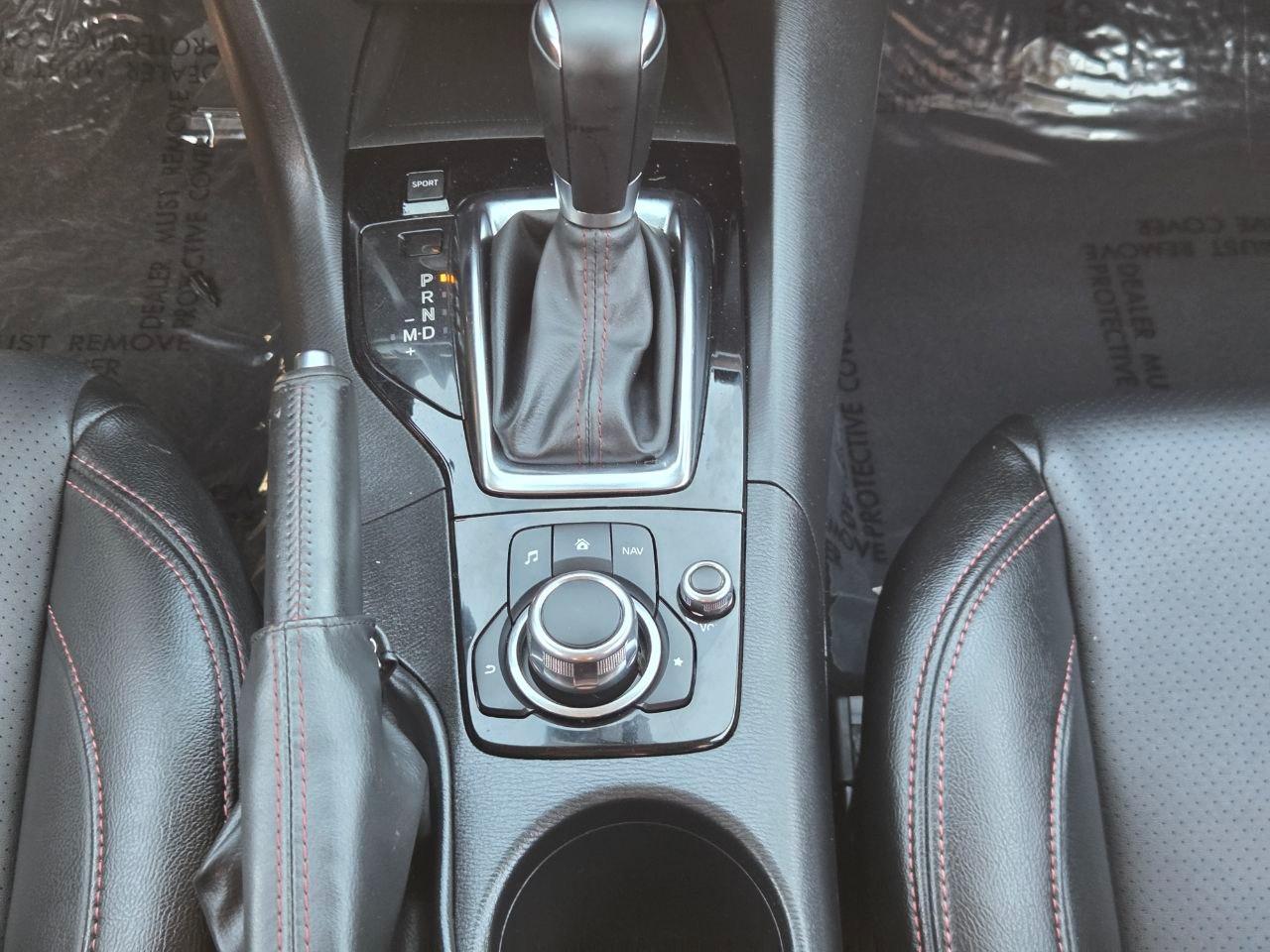 Mazda MAZDA3 s Grand Touring 2016