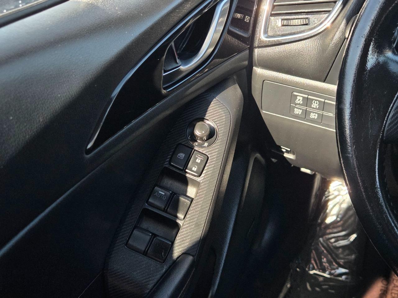 Mazda MAZDA3 s Grand Touring 2016