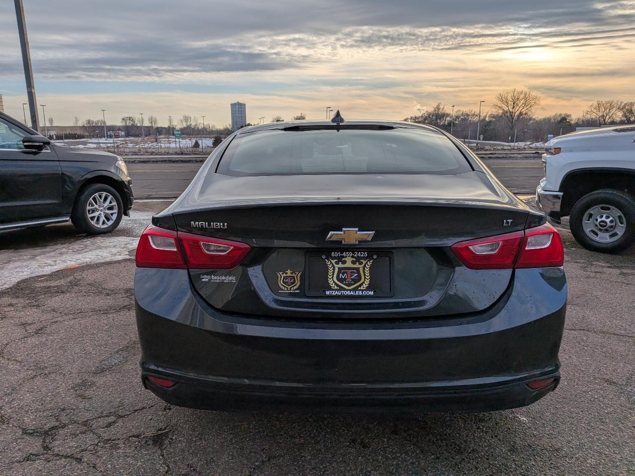 Chevrolet Malibu 4dr Sdn LT w/1LT 2018