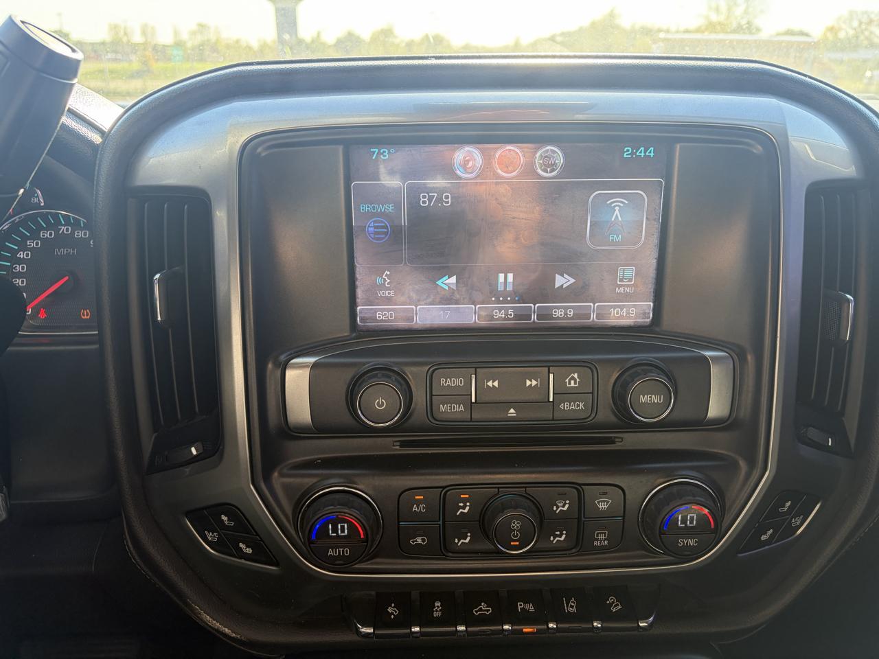 Chevrolet Silverado 1500 4WD Crew Cab 143.5" LTZ w/1LZ 2015