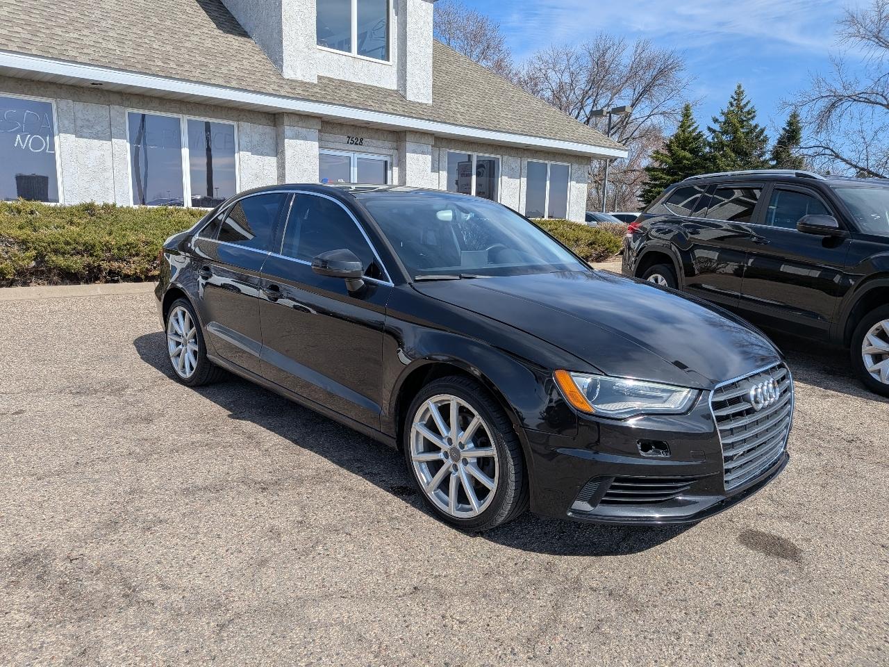 Audi A3 4dr Sdn quattro 2.0T Premium Plus 2015