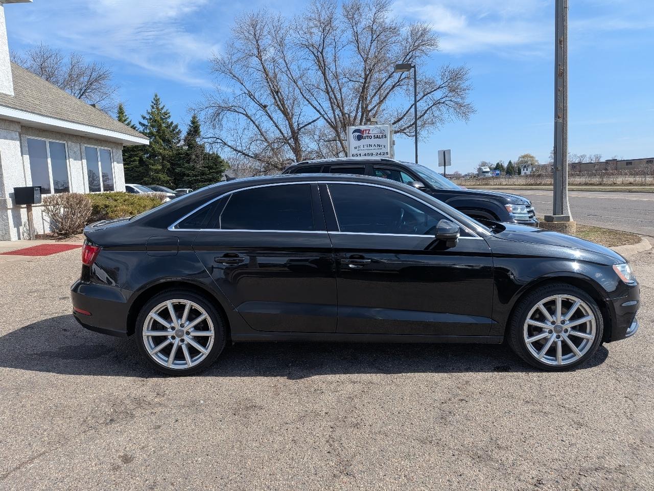 Audi A3 4dr Sdn quattro 2.0T Premium Plus 2015