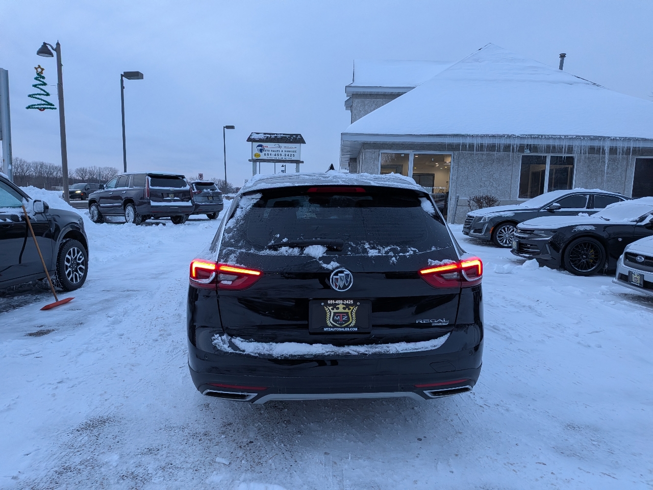 Buick Regal TourX 5dr Wgn Essence AWD 2019