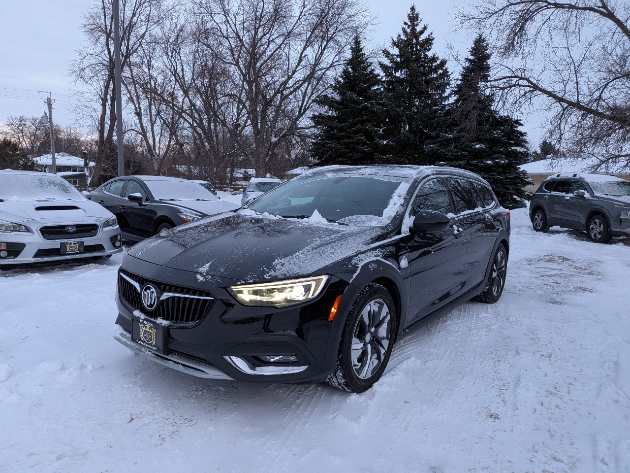 Buick Regal TourX 5dr Wgn Essence AWD 2019