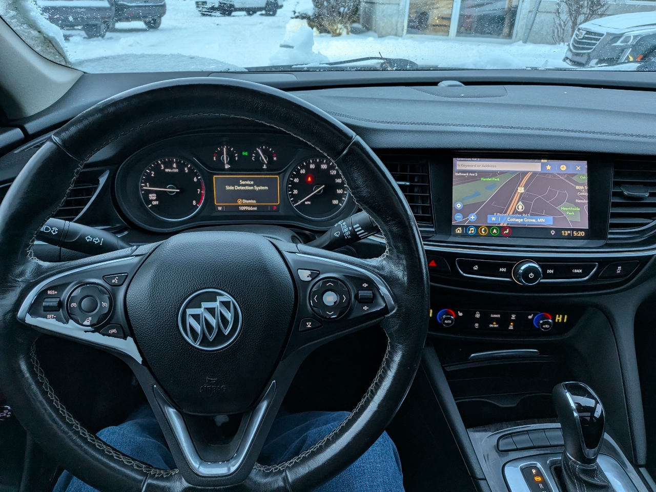 Buick Regal TourX 5dr Wgn Essence AWD 2019