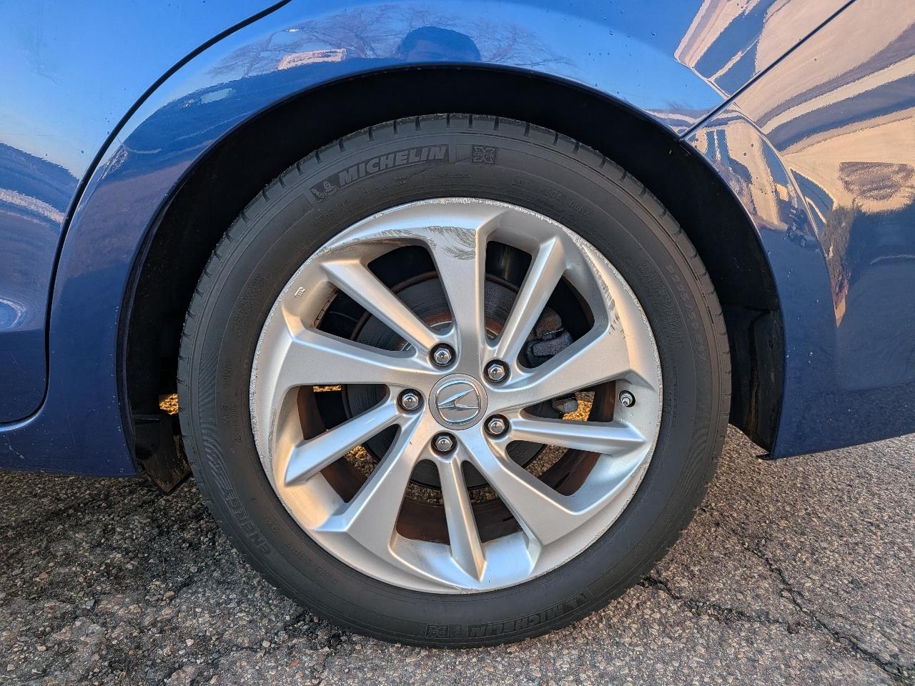 Acura ILX Sedan w/Premium Pkg 2017