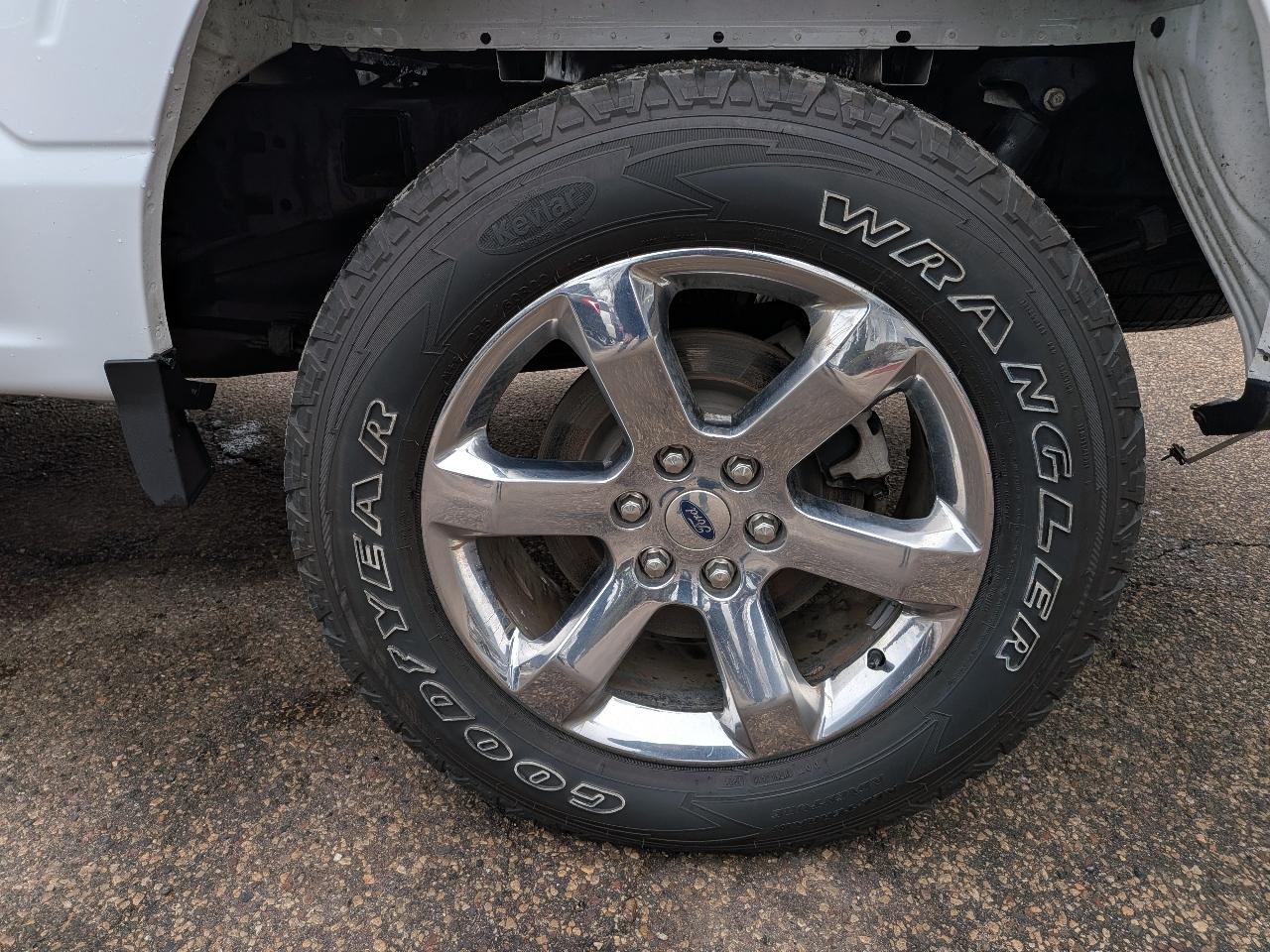 Ford F-150 Lariat 4WD SuperCrew 6.5' Box 2023