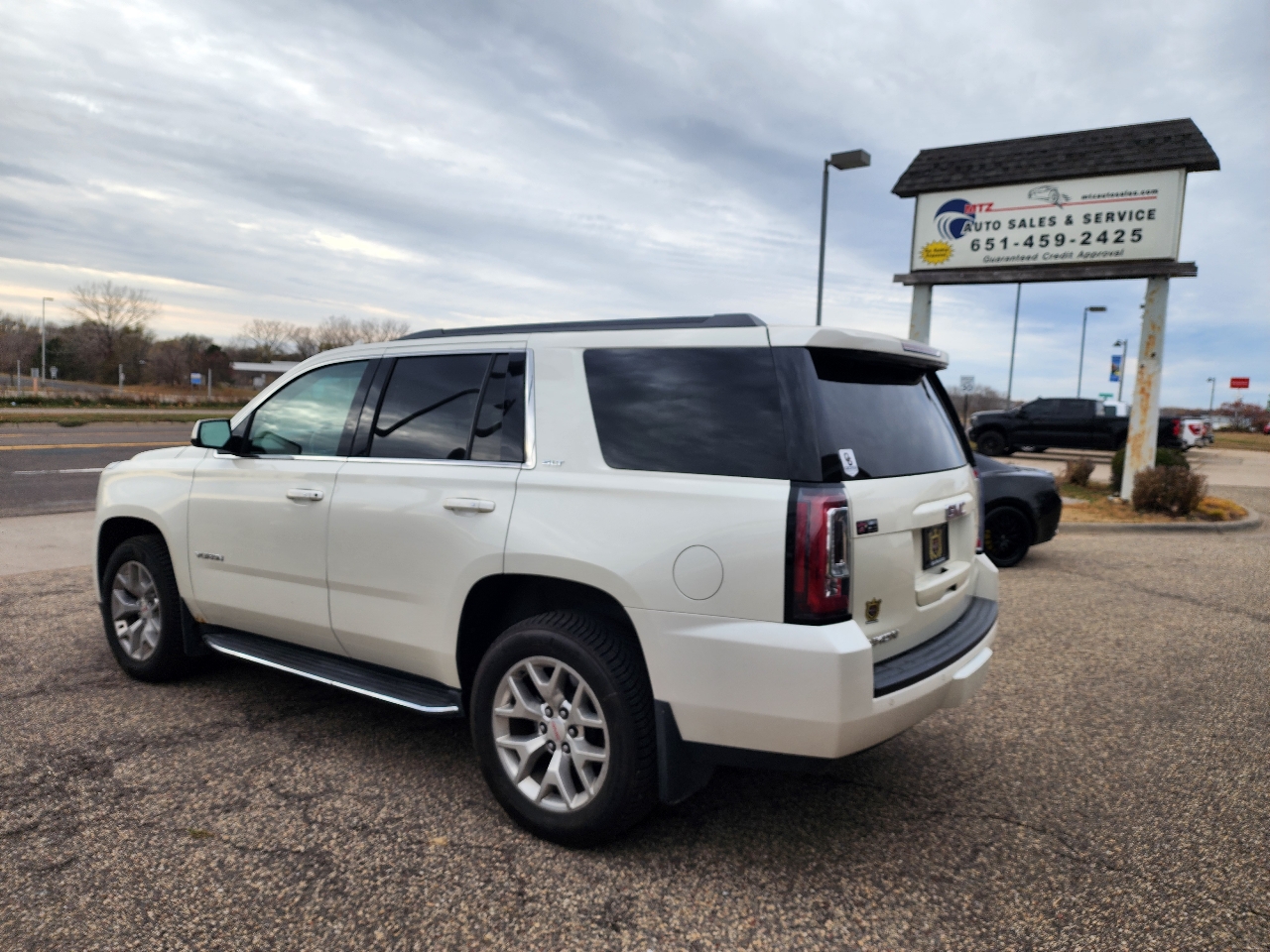 GMC Yukon 4WD 4dr SLT 2015