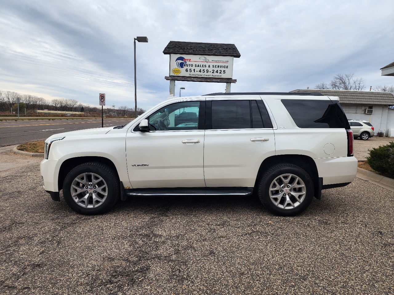 GMC Yukon 4WD 4dr SLT 2015