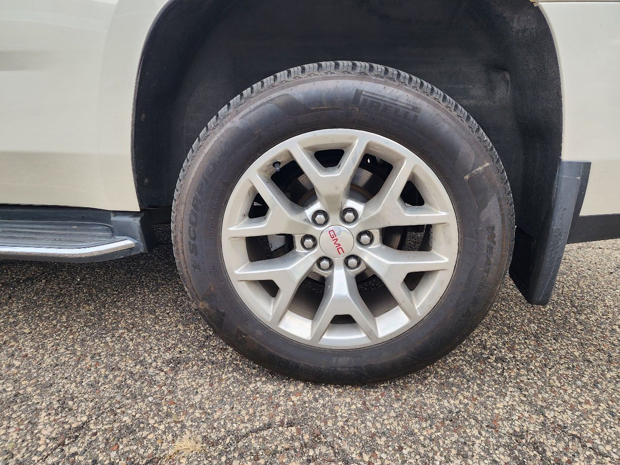 GMC Yukon 4WD 4dr SLT 2015