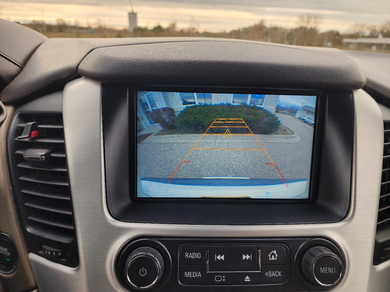 GMC Yukon 4WD 4dr SLT 2015