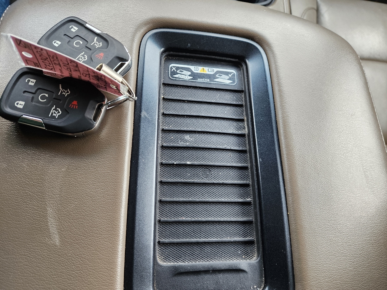 GMC Yukon 4WD 4dr SLT 2015