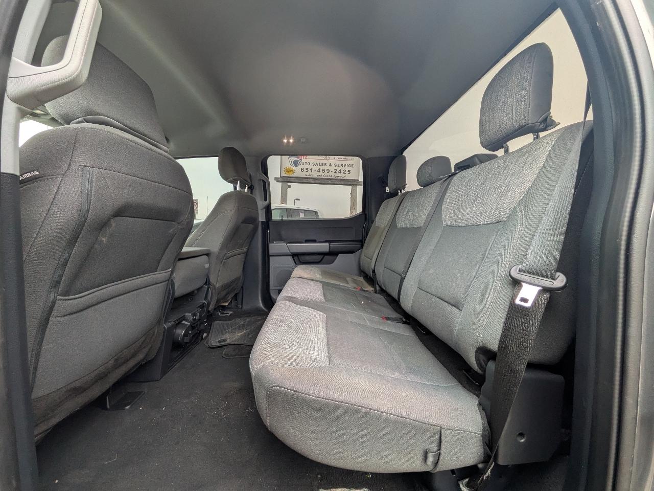 Ford Super Duty F-350 DRW XL 4WD Crew Cab 8' Box 2023