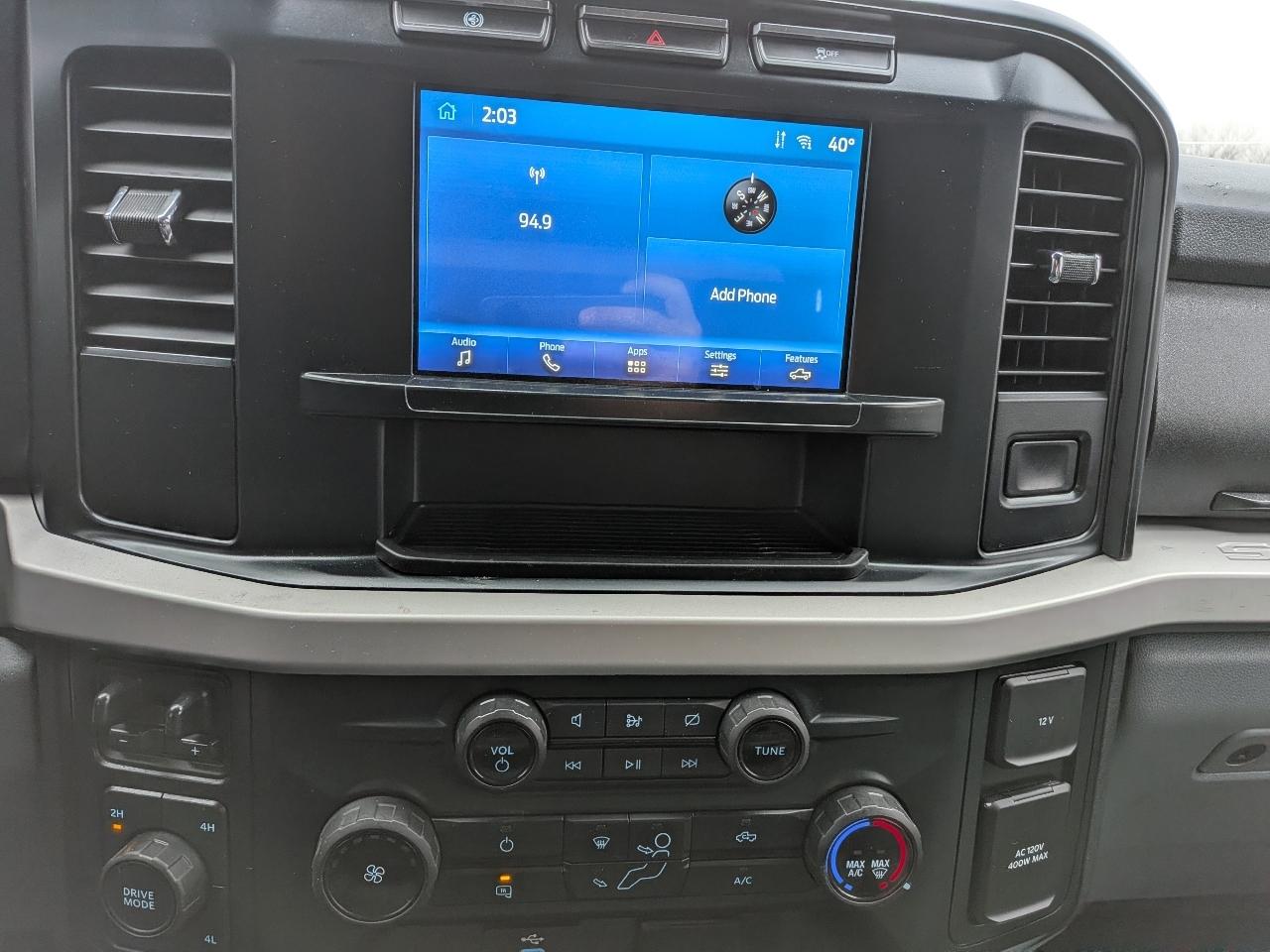 Ford Super Duty F-350 DRW XL 4WD Crew Cab 8' Box 2023