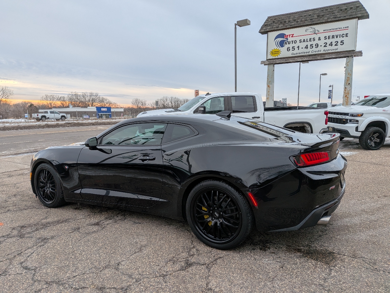 Chevrolet Camaro 2dr Cpe 2LT 2017