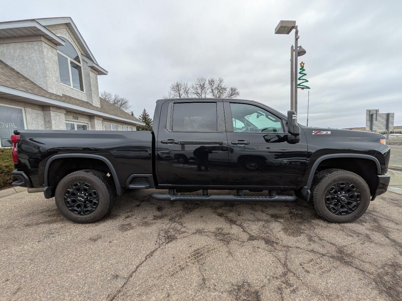 Chevrolet Silverado 2500HD 4WD Crew Cab 159" LT 2021