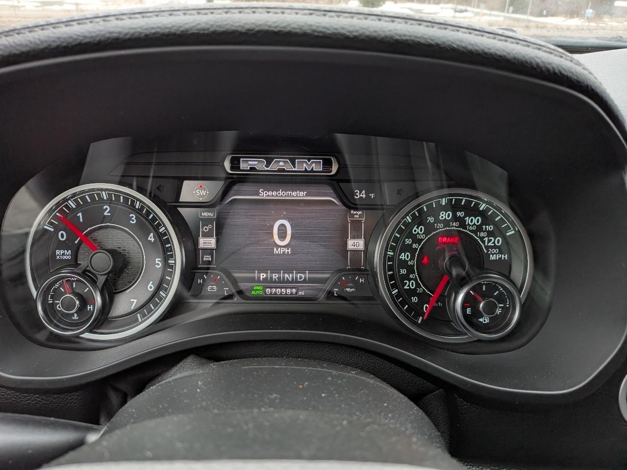 RAM 1500 Sport 4x4 Crew Cab 5'7" Box 2020