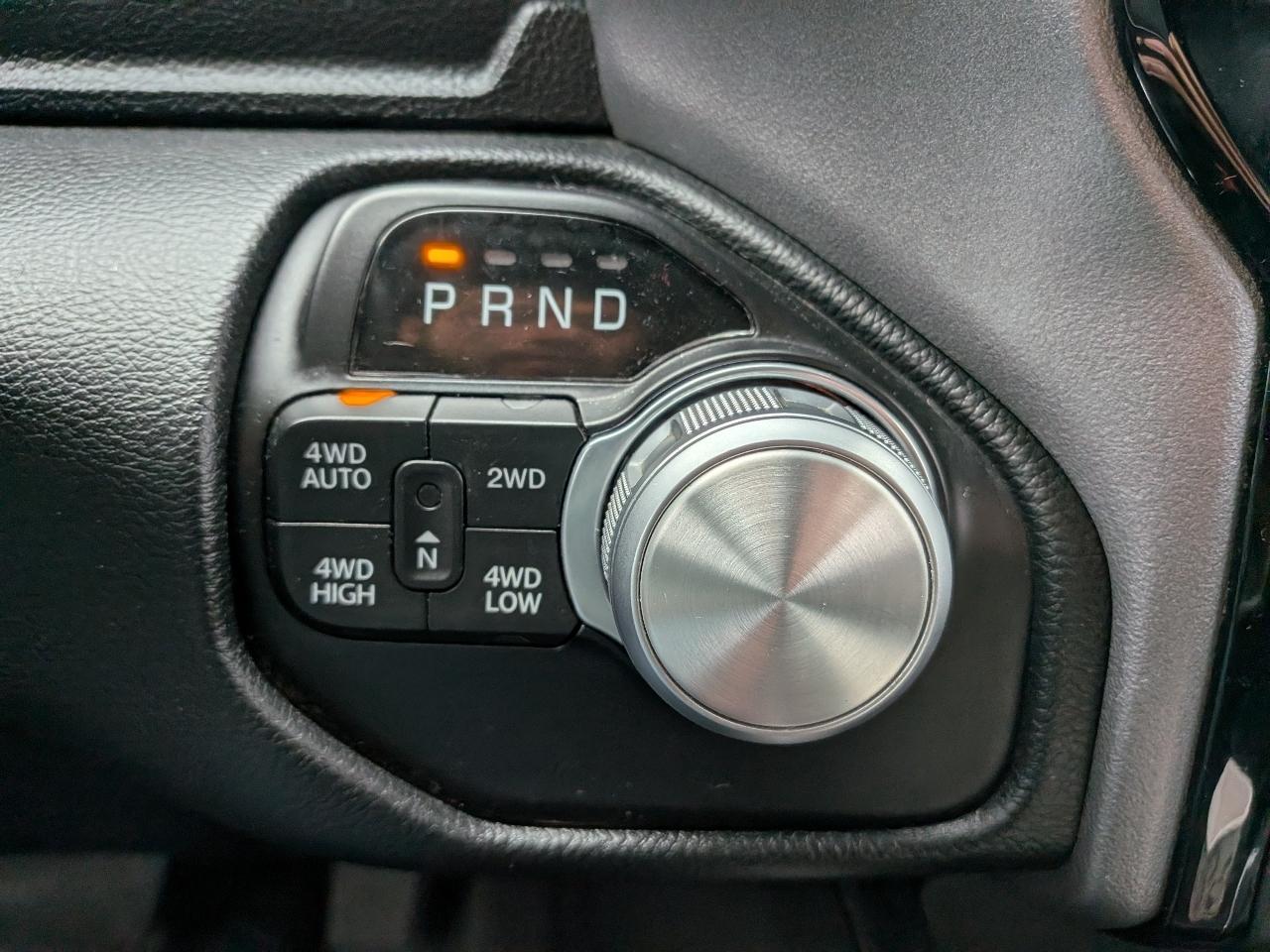 RAM 1500 Sport 4x4 Crew Cab 5'7" Box 2020