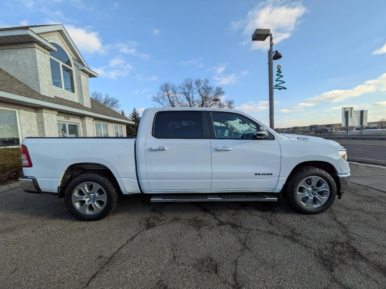 RAM 1500 Big Horn/Lone Star 4x4 Crew Cab 5'7" Box 2019