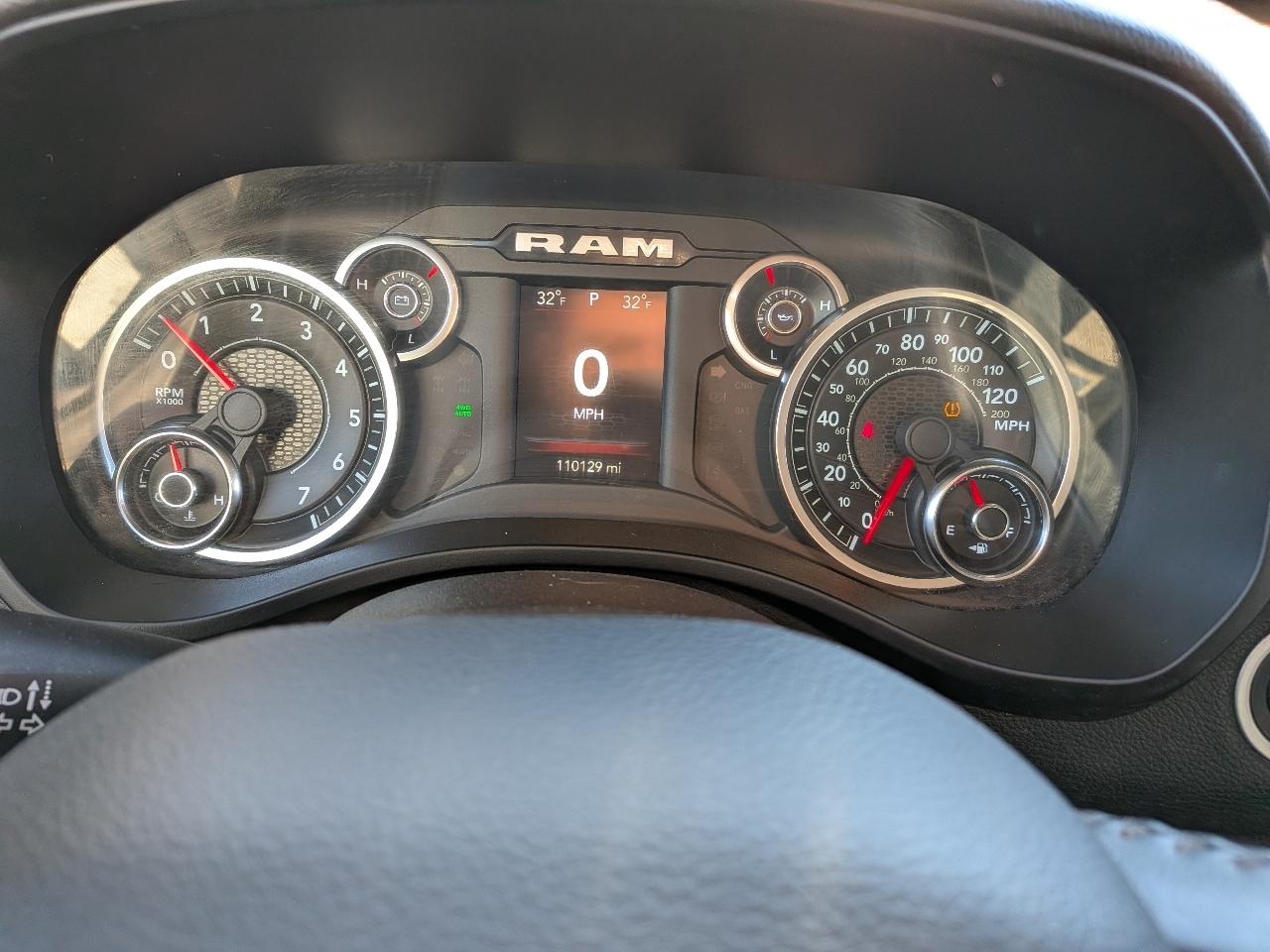 RAM 1500 Big Horn/Lone Star 4x4 Crew Cab 5'7" Box 2019