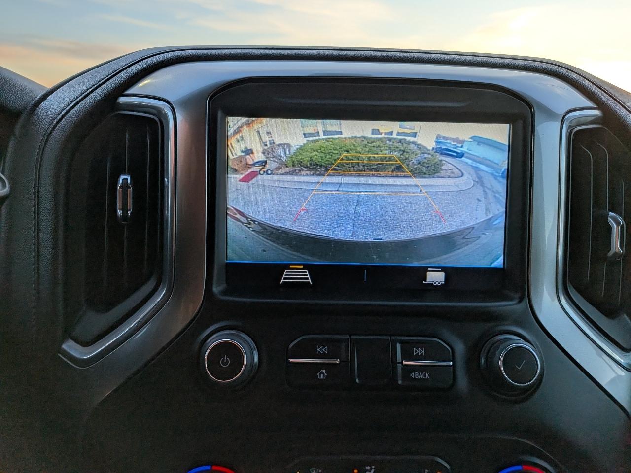 Chevrolet Silverado 1500 4WD Crew Cab 147" LT w/1LT 2021