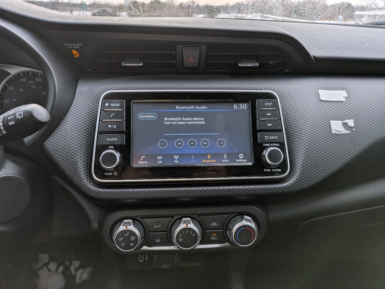 Nissan Kicks S FWD 2023