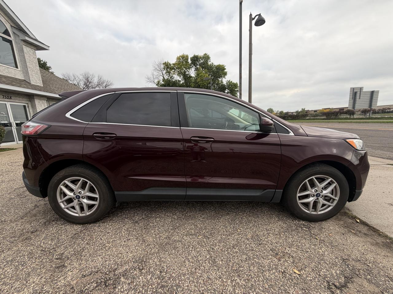 Ford Edge  2021