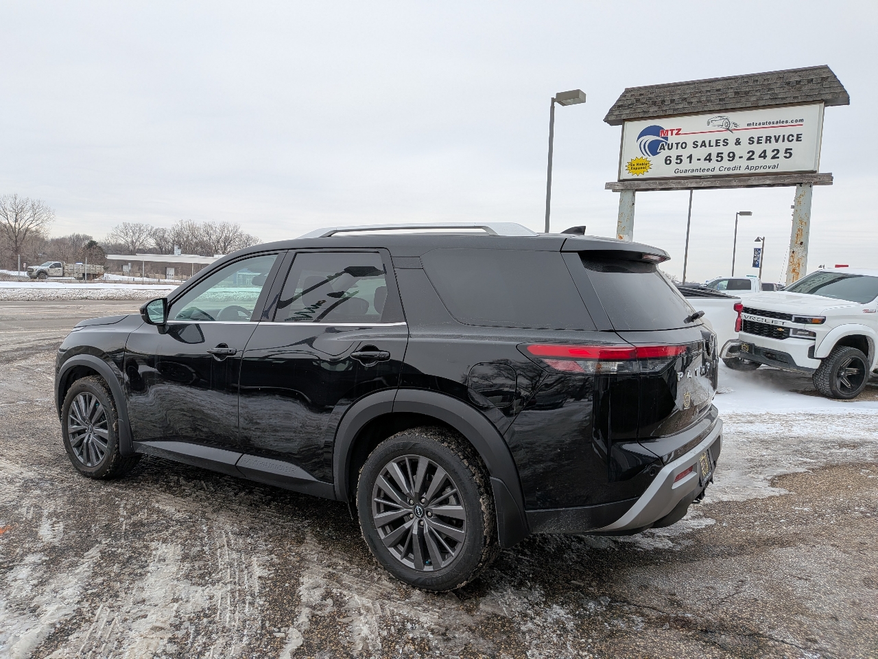 Nissan Pathfinder SL 4WD 2022