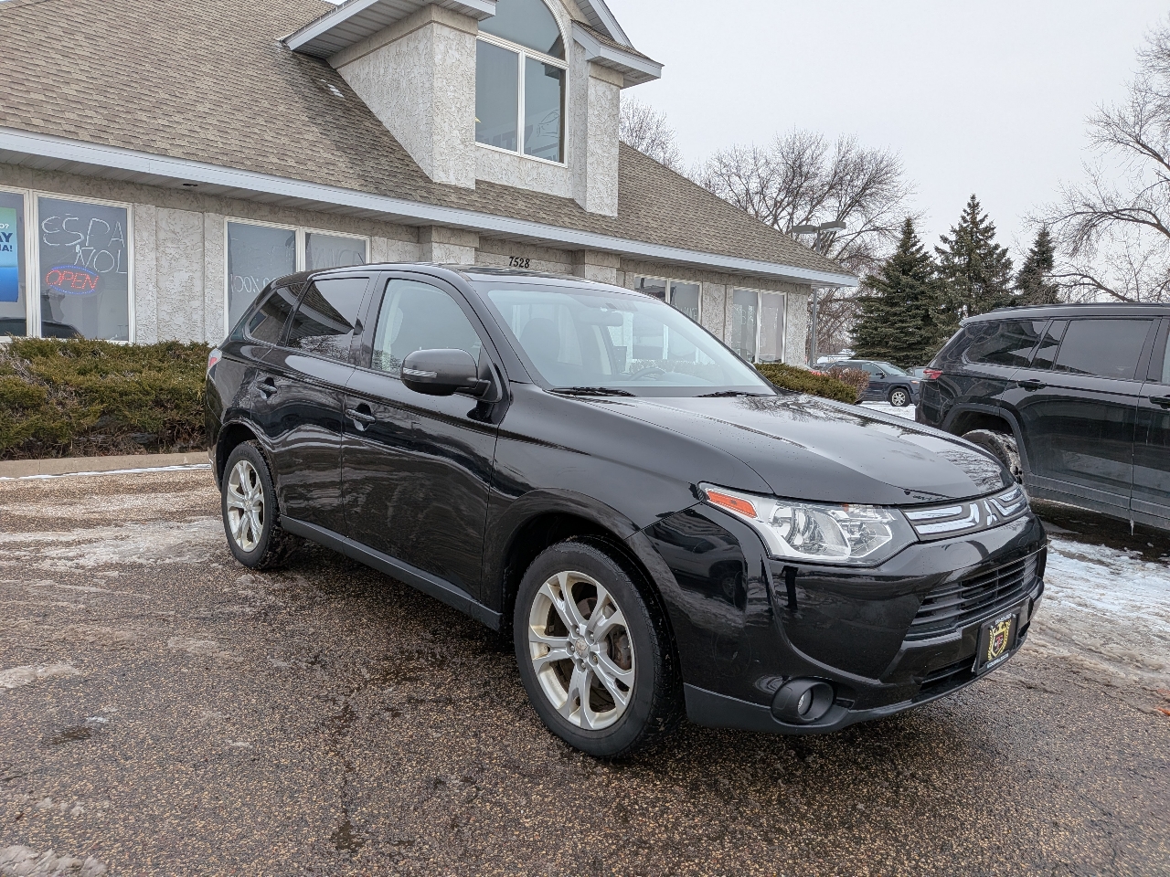 Mitsubishi Outlander 4WD 4dr SE 2014