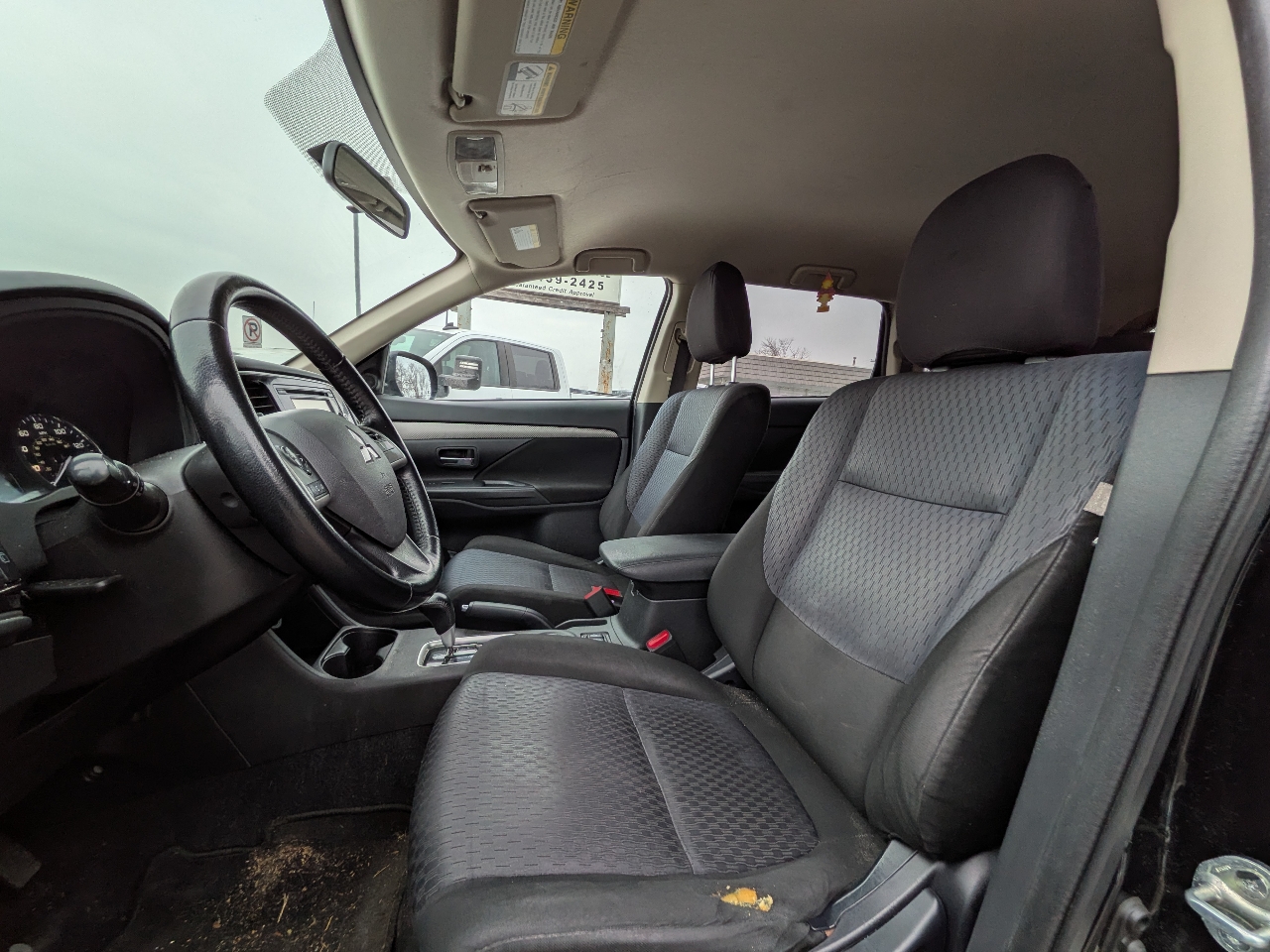 Mitsubishi Outlander 4WD 4dr SE 2014