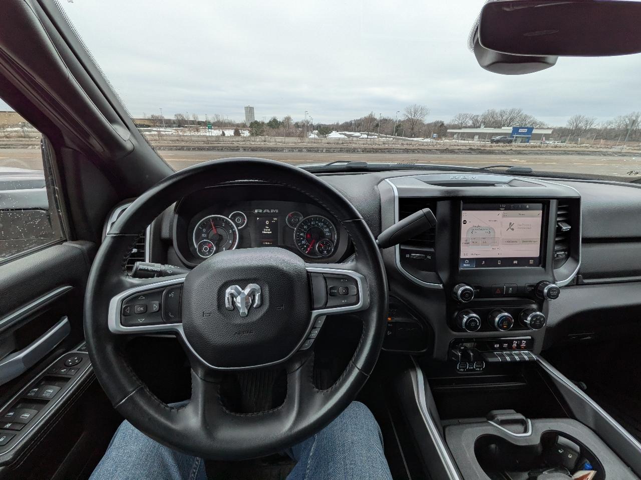 RAM 2500 Big Horn 4x4 Crew Cab 6'4" Box 2024