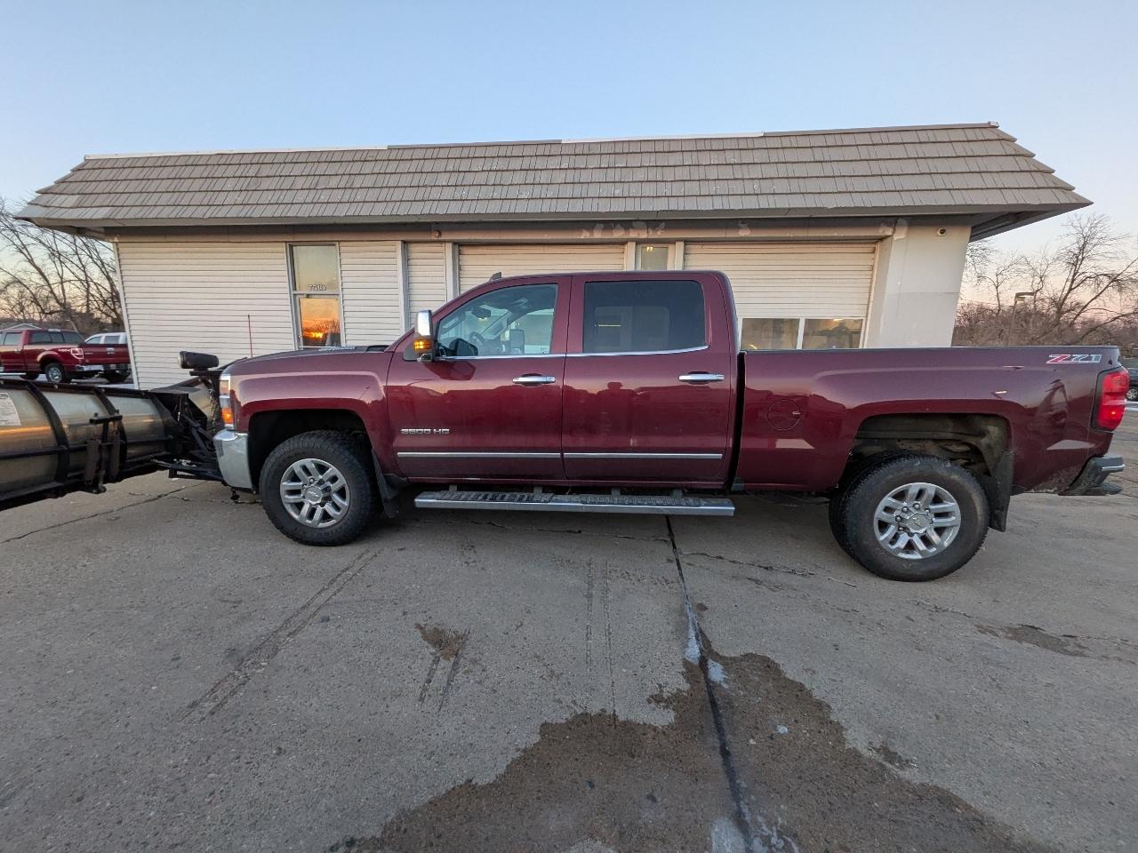 Chevrolet Silverado 3500HD 4WD Crew Cab 153.7" LTZ 2016