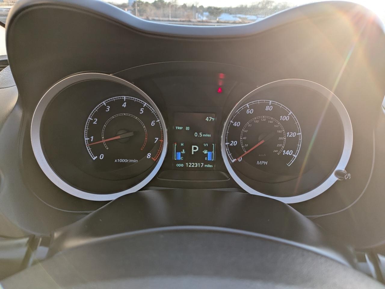 Mitsubishi Lancer ES 2.0 FWD Manual 2017