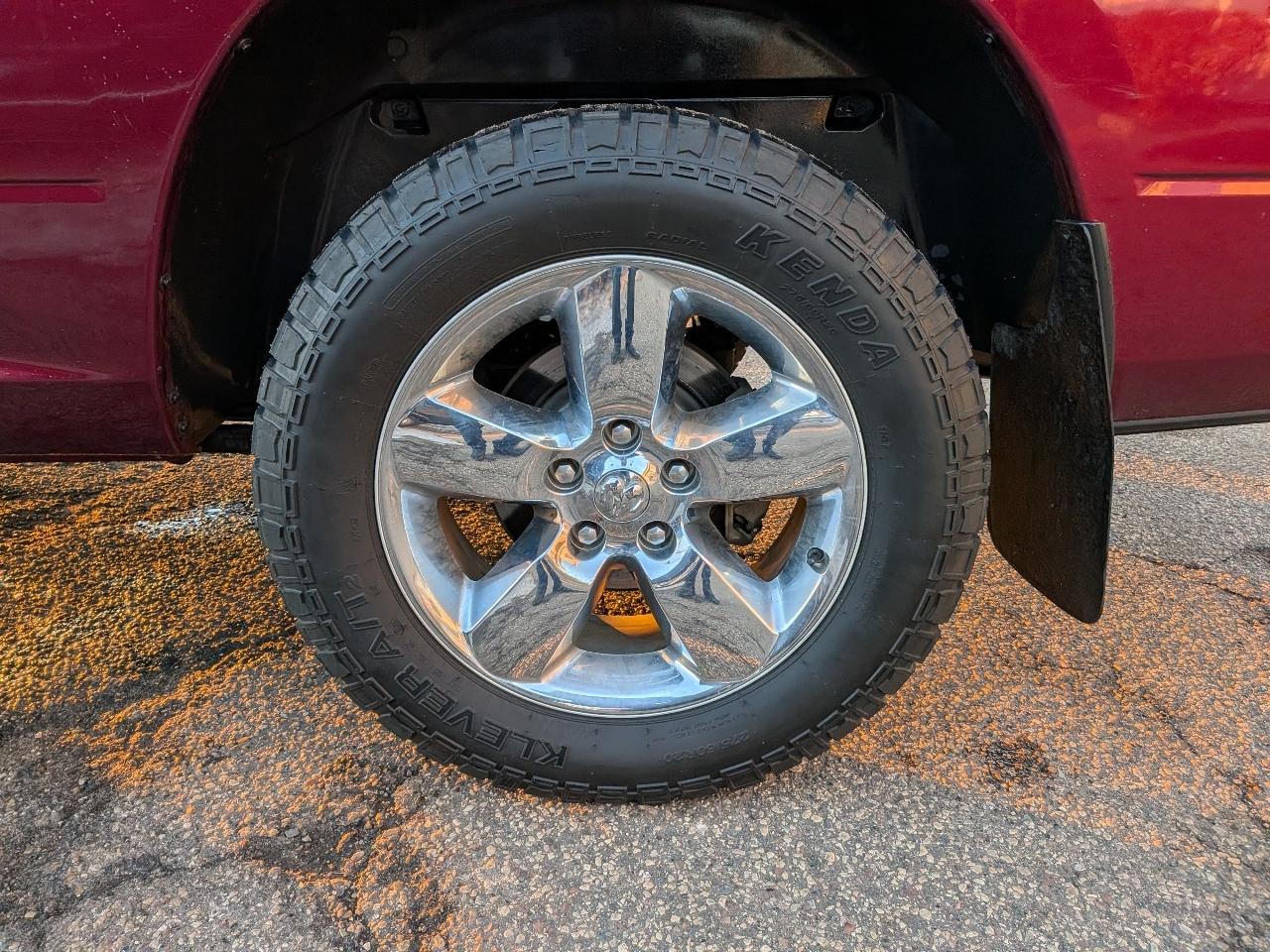 RAM 1500 Big Horn 4x4 Crew Cab 6'4" Box 2018