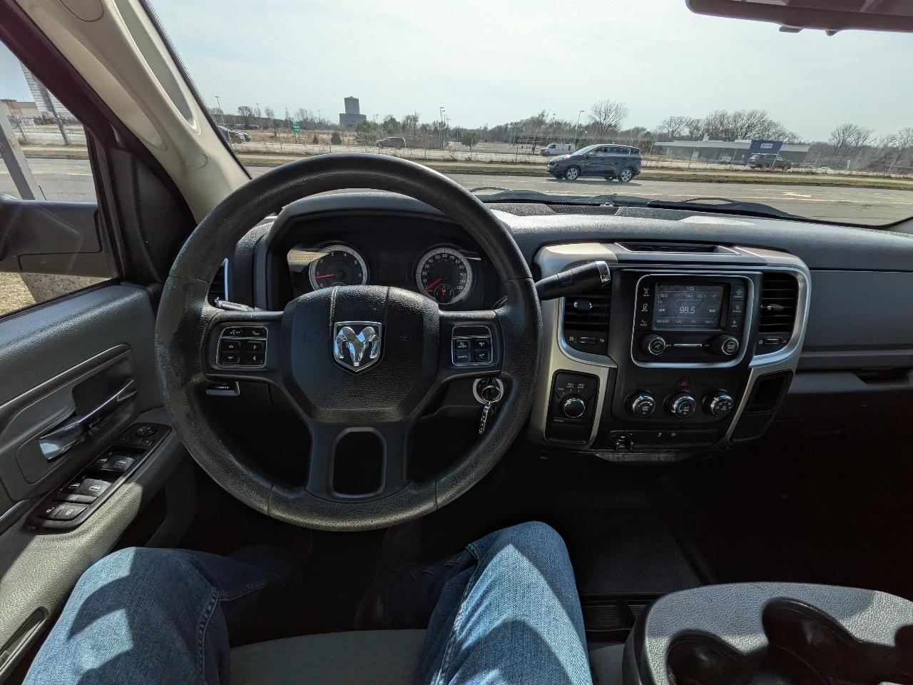 RAM 2500 4WD Crew Cab 149" SLT 2014