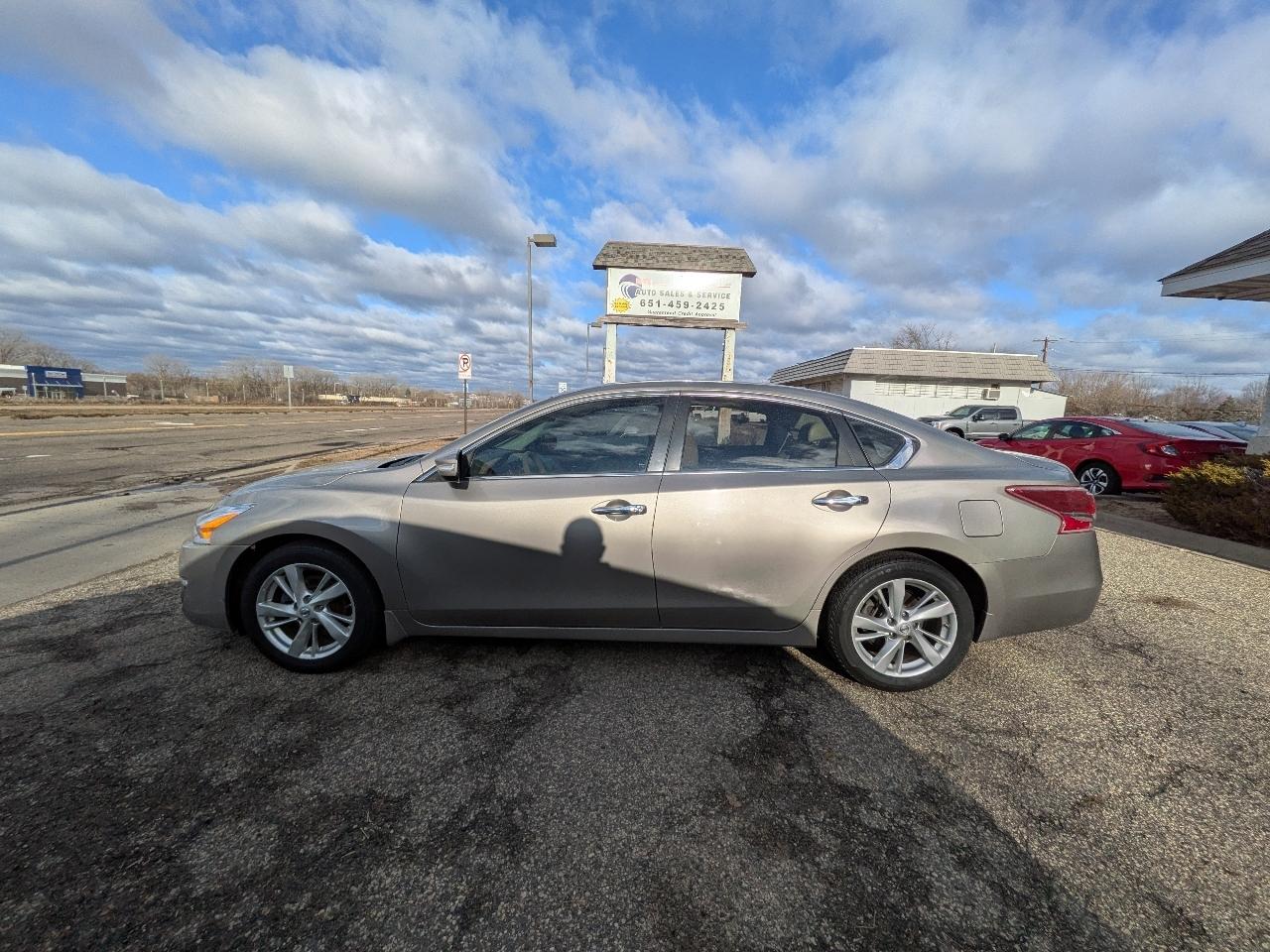 Nissan Altima 4dr Sdn I4 2.5 SL 2013