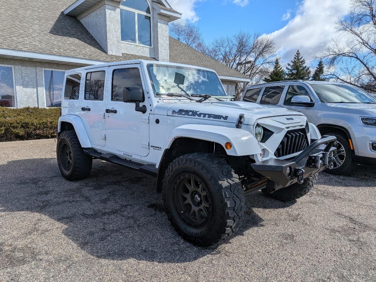 Jeep Wrangler Unlimited Smoky Mountain 4x4 *Ltd Avail* 2017