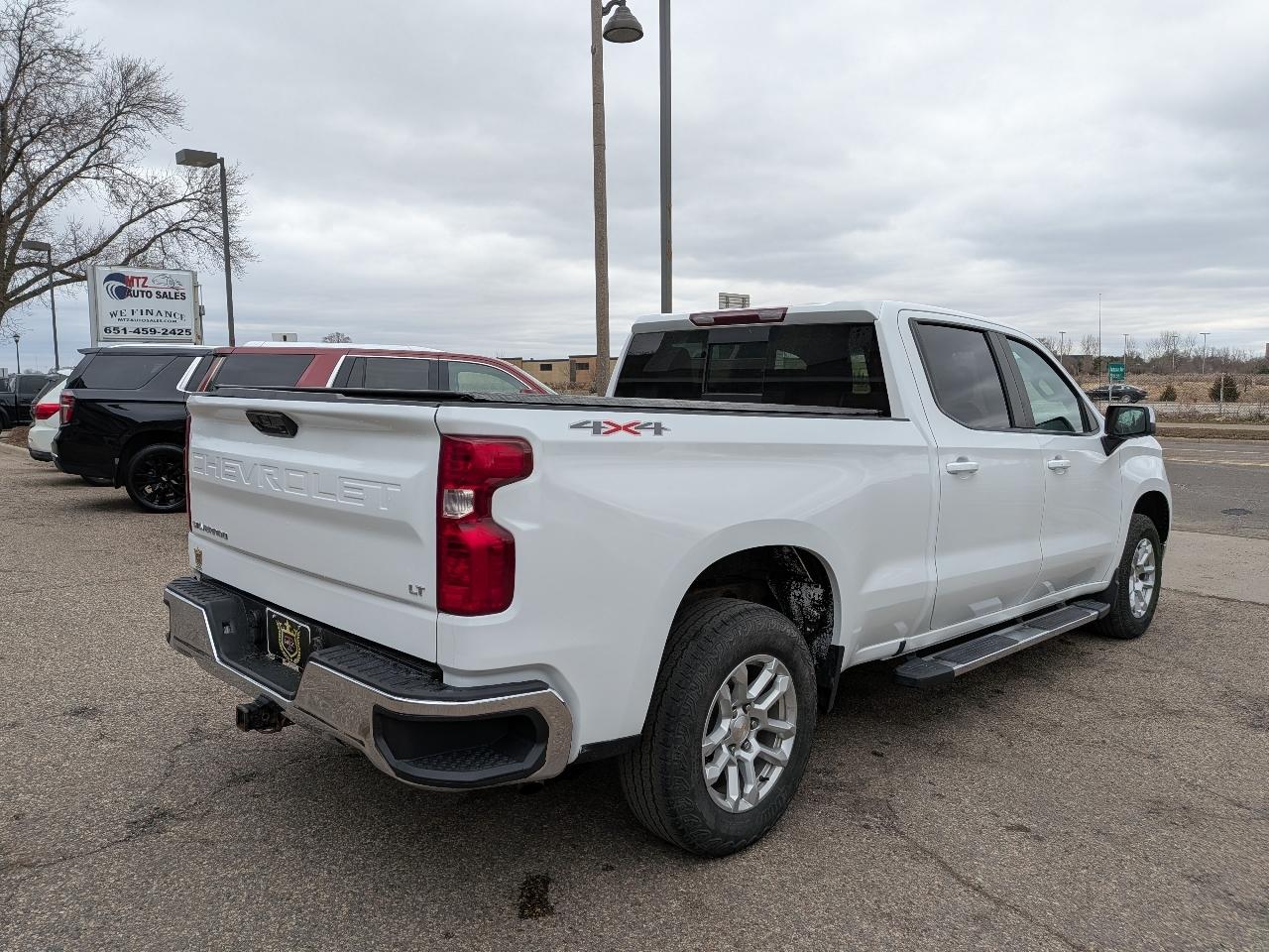 Chevrolet Silverado 1500 4WD Crew Cab 157" LT 2022