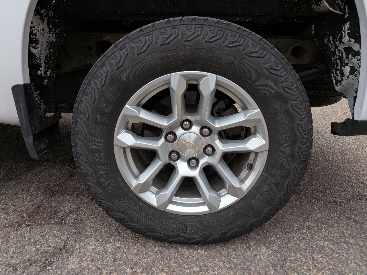 Chevrolet Silverado 1500 4WD Crew Cab 157" LT 2022