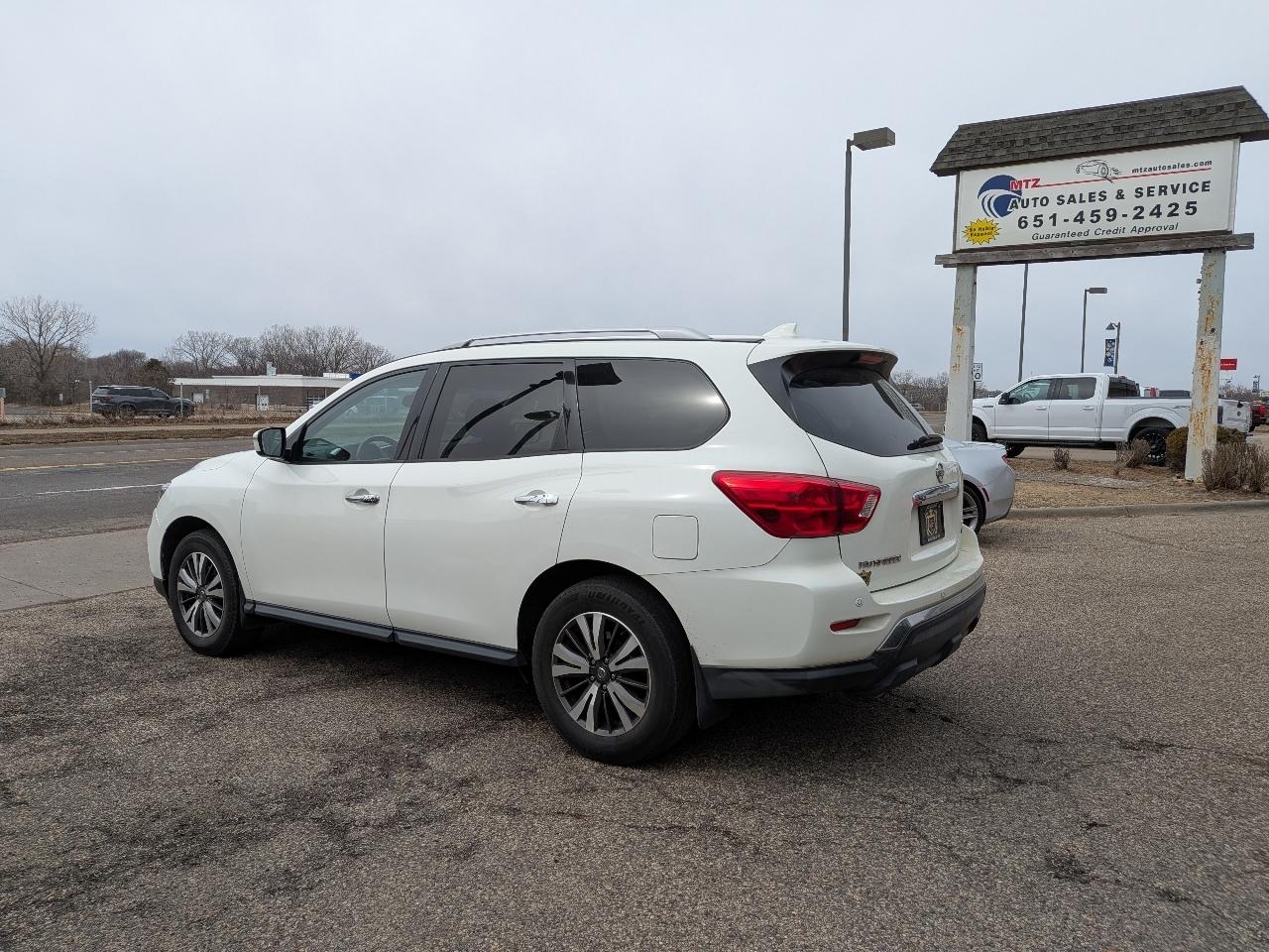 Nissan Pathfinder 4x4 SV 2020