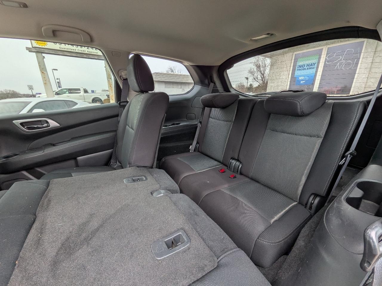 Nissan Pathfinder 4x4 SV 2020