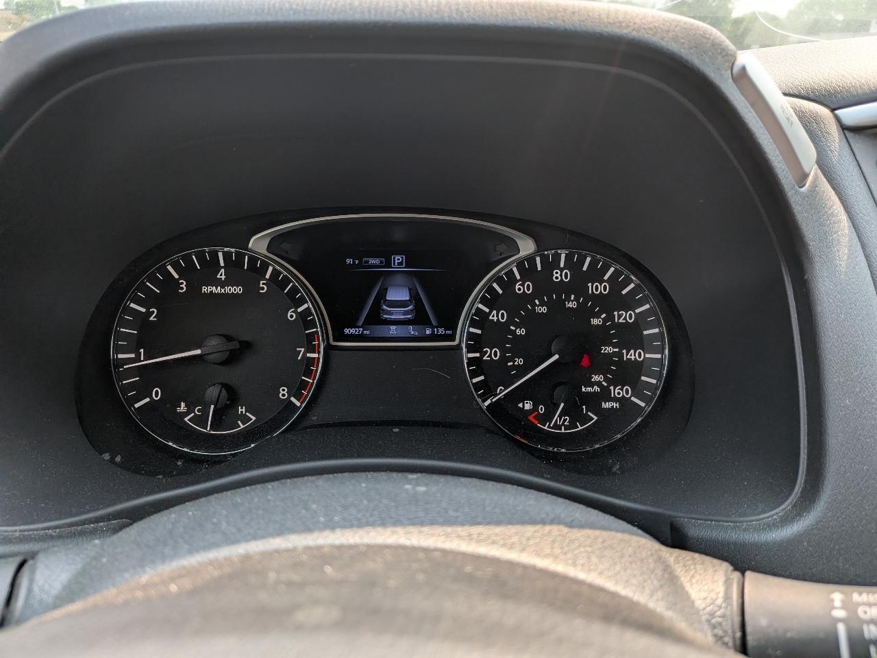 Nissan Pathfinder SV 2020