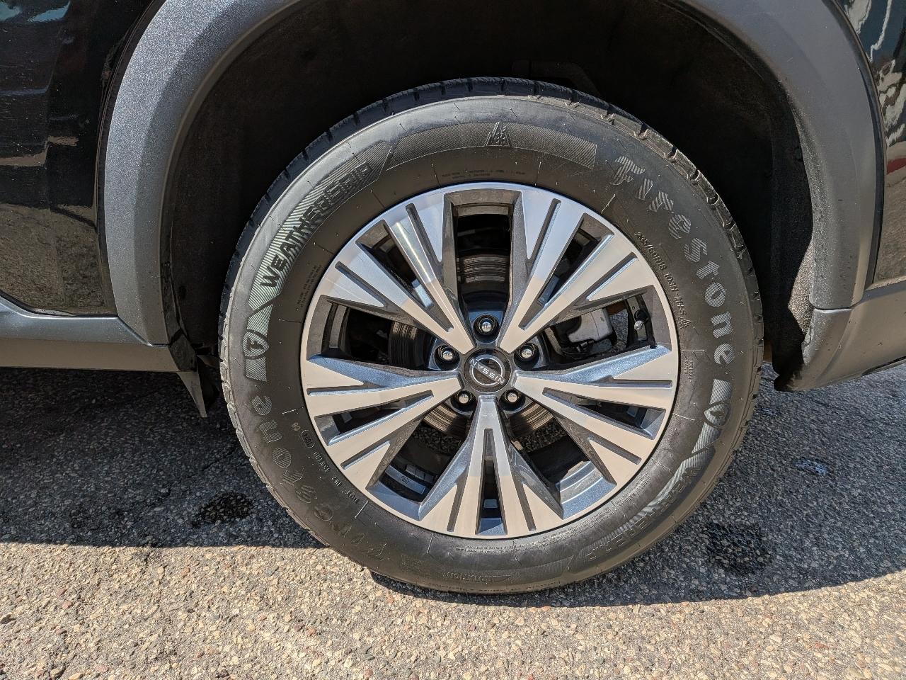 Nissan Rogue AWD SV 2023