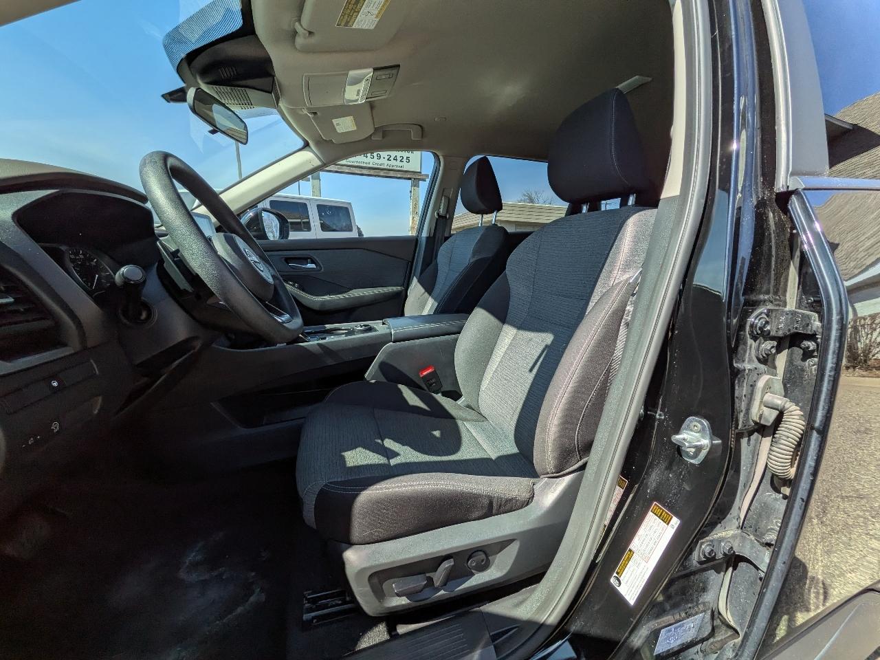 Nissan Rogue AWD SV 2023