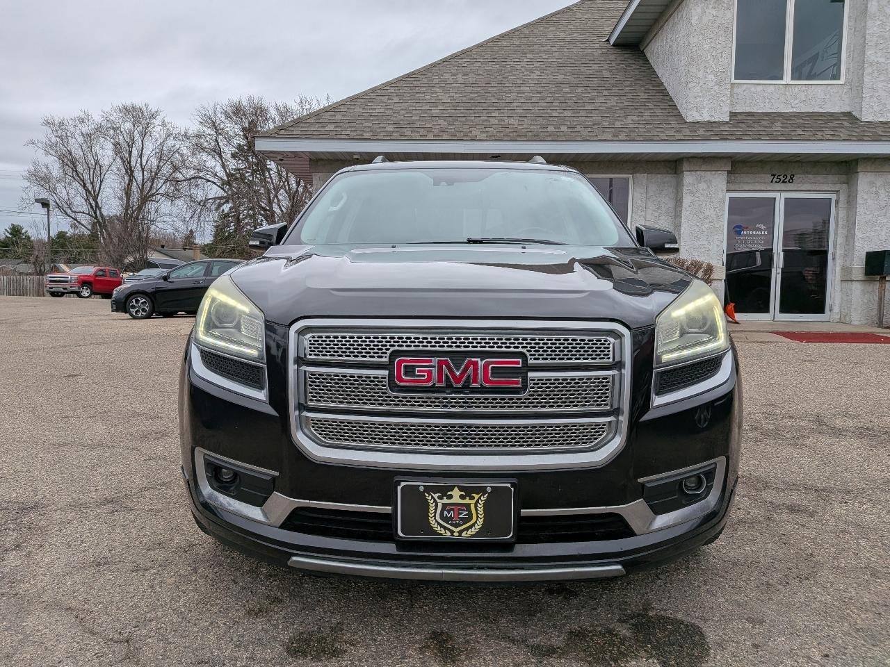 GMC Acadia AWD 4dr Denali 2015