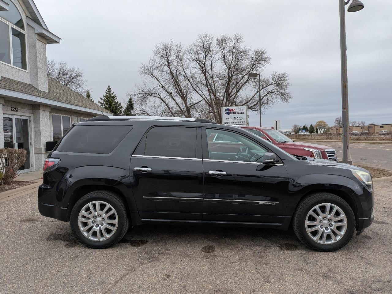 GMC Acadia AWD 4dr Denali 2015