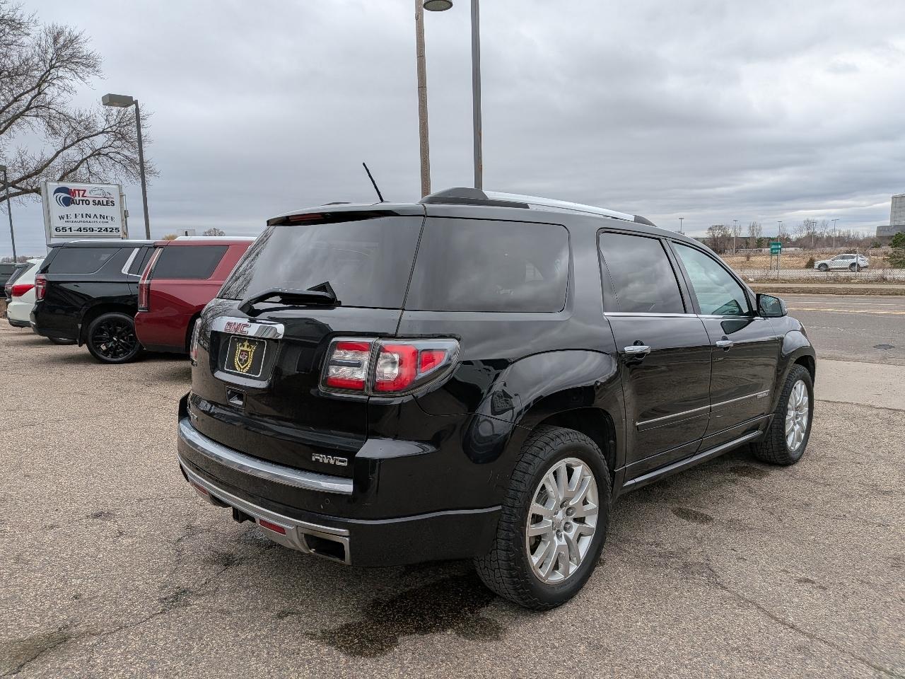 GMC Acadia AWD 4dr Denali 2015