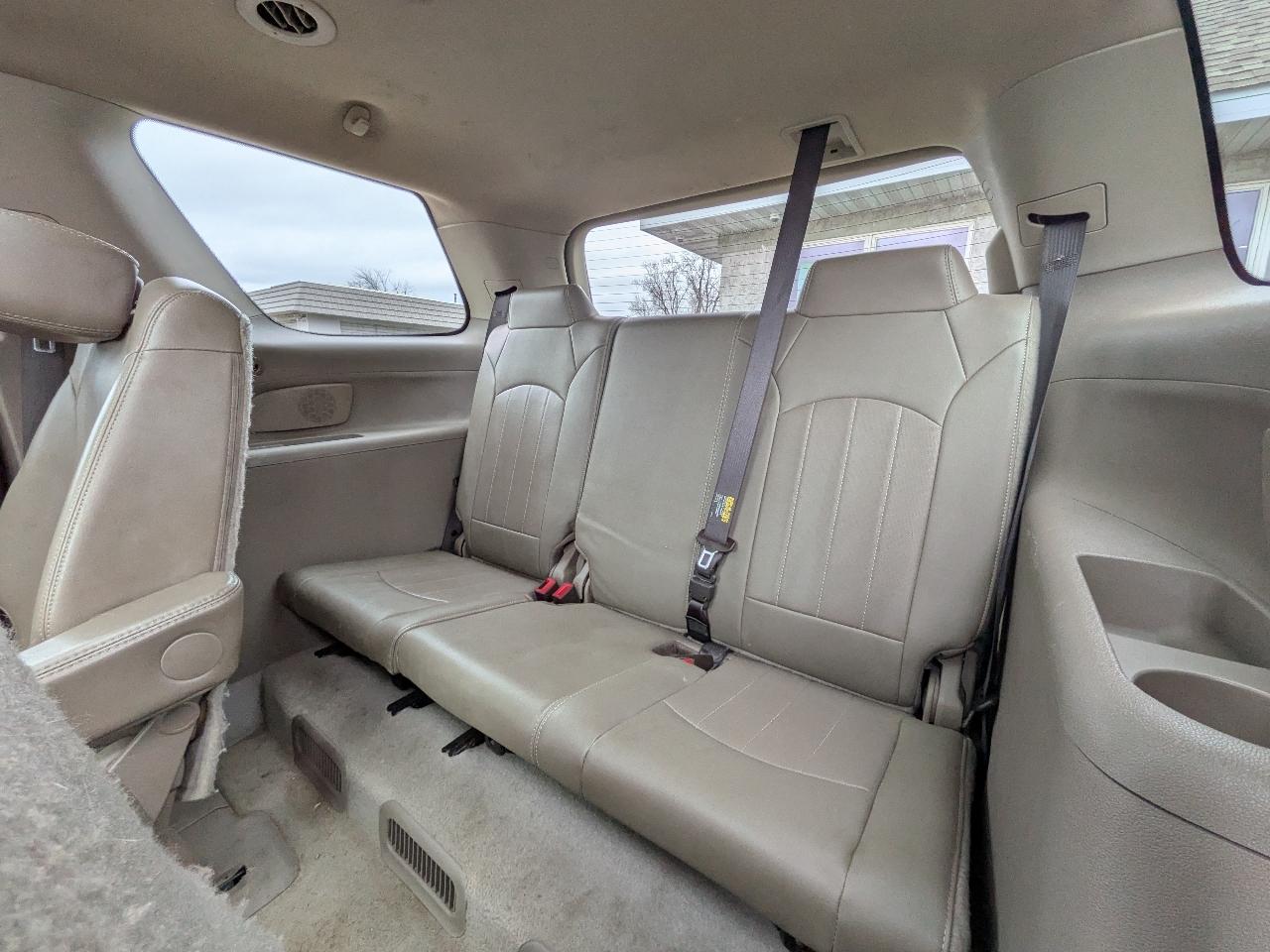 GMC Acadia AWD 4dr Denali 2015