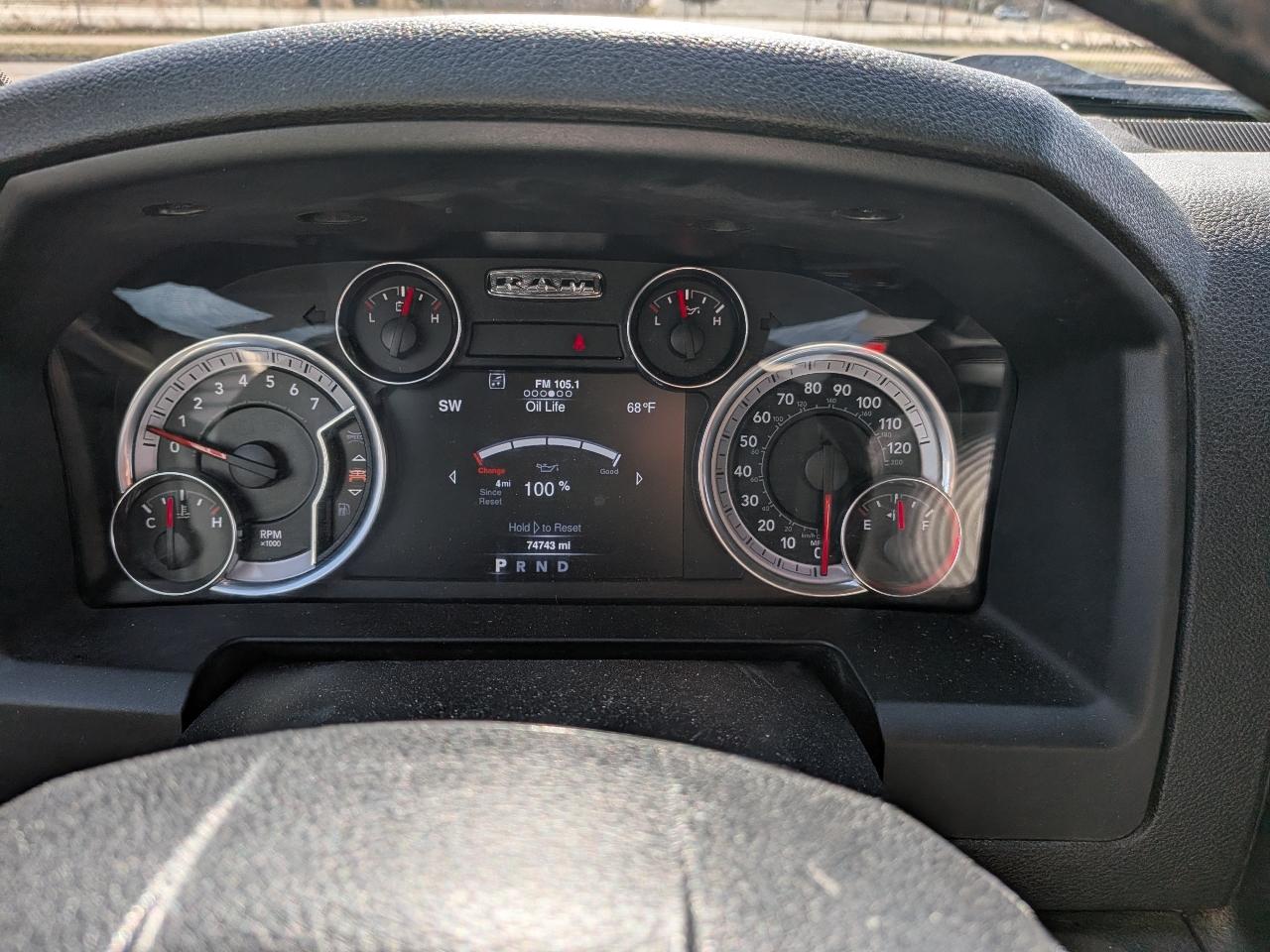 RAM 1500 Classic Warlock 4x4 Crew Cab 5'7" Box 2021